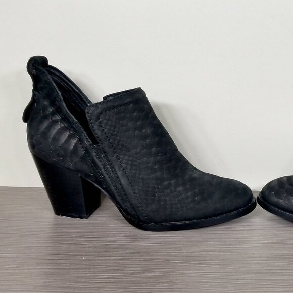 Jeffrey Campbell Rowlan Snakeskin Embossed Bootie, Black Leather, Womens Size 7 - Picture 7 of 11